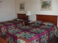 Country Hearth Inn Lomira Hotel Extérieur photo